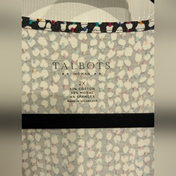 Talbots Woman Black and White Asymmetrical Fitted Blouse in Size 2X - Picture 2 of 9